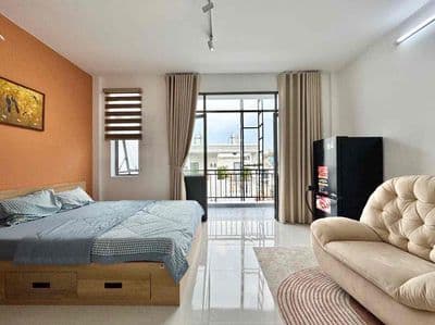 Chỉ còn 1p ban công full nội thất ngay lê văn thọ