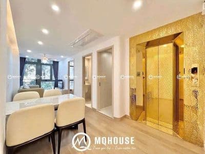 Căn hộ 2pn bancol thang máy 70m² ngay sân bay