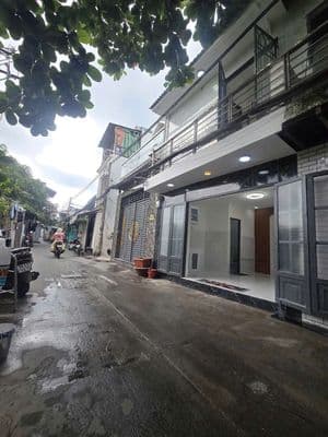 Em chính chủ cần bán 1 căn nhà hẻm ô tô kinh doanh được
