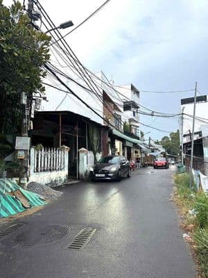 Bán đất đường nhựa 7m - 82 Nguyễn Lương Bằng. Sau lưng ĐH Bách Khoa