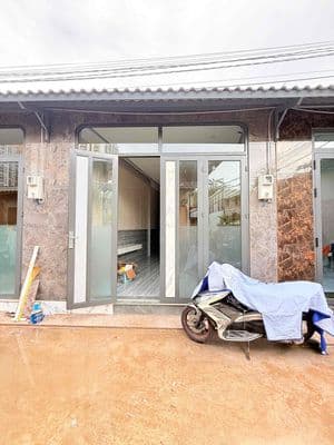 Cho thuê nhà nguyên căn hẻm 1135 xây mới 100%