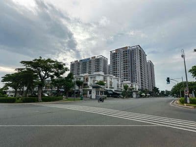 Cho thuê căn hộ lovwra vista 3pn- đầy đủ nội thất đẹp