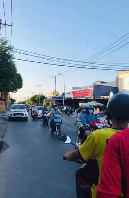 Đất bán 4-23m, ngay chợ Ngã 3 Đông Quang, đường 8m thông