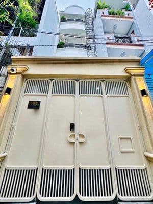 bán nhà 4 tầng