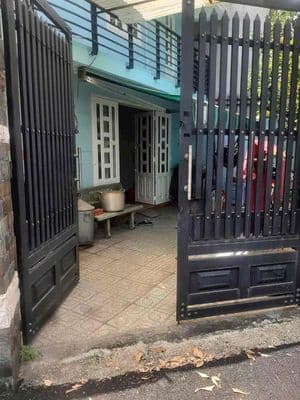 Cho thuê nhà hẻm xe hơi 499// lê quang định