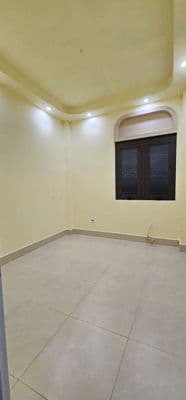 Nhà 2 phòng gần đầm sen