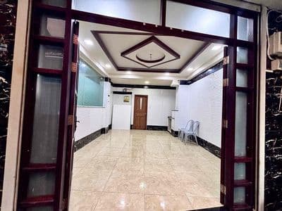 Cho mặt bằng kinh doanh ở được ngay đầm sen - lạc long quân