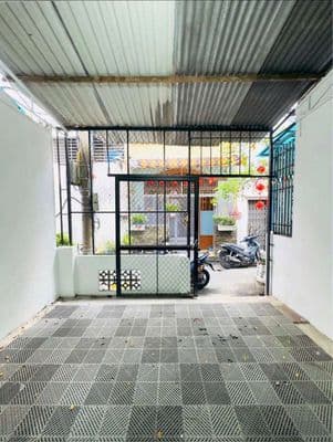 Cho thuê nhà vườmg lài- phú thọ hòa - 8,5trieu - 4×15m - 2pn