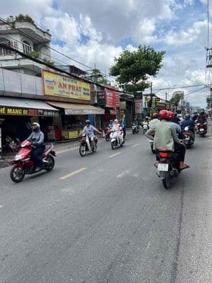 Cho thuê nhà nguyên căn 3 tầng , hxh , phan huy ích gv, 50m2 (5*10)