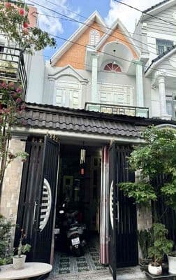 Cho thuê nhà Gần chợ Bà Điểm. chợ Đại Hải