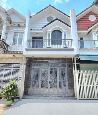 Gửi Phí 2% Nhà bán Huỳnh Tấn Phát Sát Q7