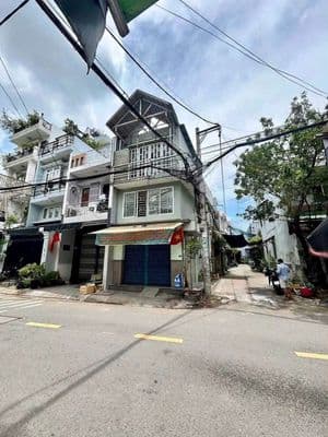 Cho thuê nhà 688 tân kỳ tân quý - 7.5trieu - 3pn - hẻm xe hơi