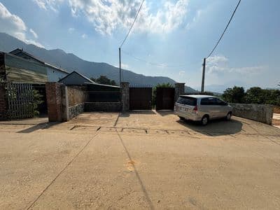 chính chủ bán 2300m đất yên xuân có 800m đất lâu dài giá hơn 5tr
