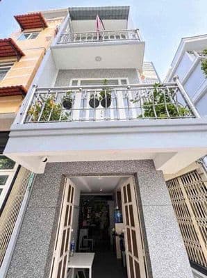 Nguyên Căn 2Phòng hẻm Huỳnh Tấn Phát ngay Cầu Tân Thuận - Quận 7