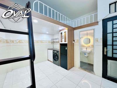 Căn hộ có gác + full nội thất + máy giặt riêng - ngay cầu tham lương