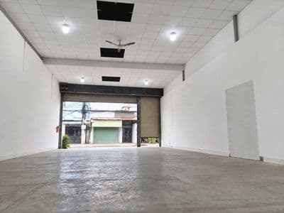 kinh doanh cực hiếm quá rẻ rộng 200m2 (8x25) làm quán ăn, cầmđồ hết ý