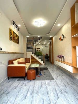 Nhà tân bình 40m2 2 tầng - gần ga t3 - nhất chi mai - nhỉnh 4 tỷ