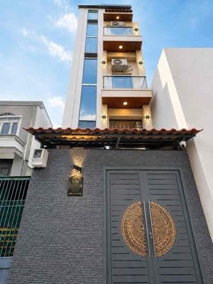 Siêu phẩm 4 tầng có hầm - dòng tiền 30tr/th