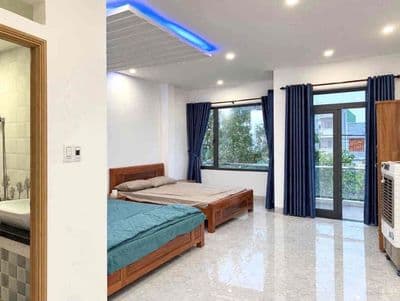 Cho thuê nhà 3 tầng mới mặt tiền đường: đoàn khuê - ( khu nam việt á)