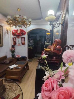 Bán gấp nhà 5 tầng