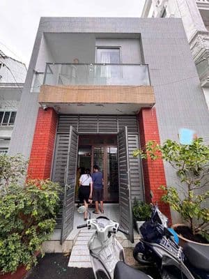 Cho Thuê NNC 5x15 3PN Nguyễn Thái Sơn