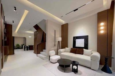 Cho thuê nhà đẹp 3pn sát biển nguyễn tất thành