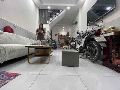 Bán nhà Lê Đức Thọ, 45m2, 2 Tầng, 2 PN,cách hẻm ÔTÔ 80m,SH Riêng, TL