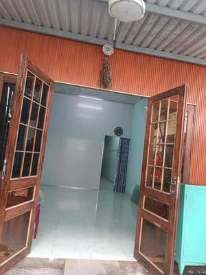 cho Thuê nhà nguyên căn vườn lài apd q12 giá 5tr/th dt 4*19