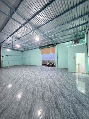 Cho thuê nhà xưởng mới 8,2x17m 8tr - đường xe tải - đa ngành