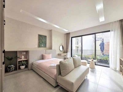 Căn Hộ Mới Xây _ Full Nội Thất, Tiện Nghi nằm ngay Cvpm Quang Trung