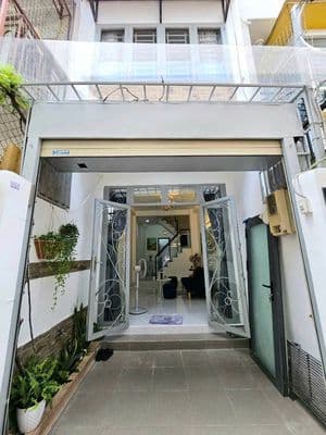 Bán nhà Hoàng Hoa Thám – Bình Thạnh – 35m² – Ô tô đỗ ngay cửa