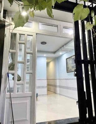 Nguyên Căn 4Phòng 4x17m hẻm Trần Xuân Soạn P.Tân Hưng - Quận 7