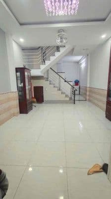 nhà đẹp 1 lầu 3pn2wc đ 38 HXHgần chợ hiệp bình