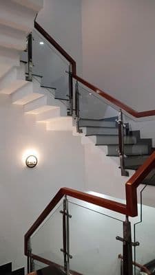 Bán nhà 3 tầng Liêm Lạc 16