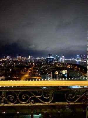Cho thuê căn hộ hoà bình green đà nẵng golden bay theo tháng