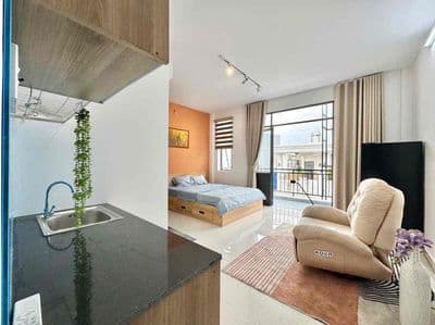 Căn hộ ban công 35m2 mới 100% ngay Phan Đăng Lưu gần chợ Bà Chiểu,Q1,3