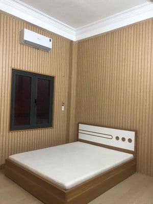 Cho thuê nhà MT Ngô Quyền 3 tầng 5pn 3wc 3p sinh hoạt sinh, có tầng 1