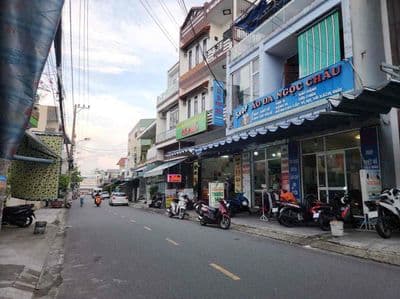 cần bán mặt tiền kinh doanh