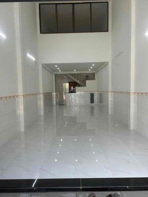 Chính chủ bán nhà tâm huyết hương lộ 2 - đậu 2 ô tô 7 chỗ trong nhà