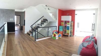 Bán Penthouse căn góc 387m2 Cc Giai Việt lô B1