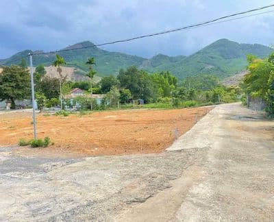 Cần bán lô đất ở Xuân Phú