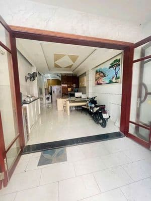Nhà Hẻm Đề Thám, P.Cầu Ông Lãnh | DT: 4 X 18m- 3 tầng