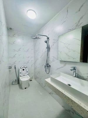 nhà ngõ simco phạm hùng 65m x5T ô tô đỗ cửa