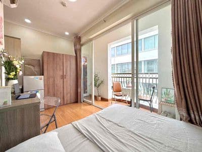 Căn hộ bancon full nội thất ở khu k300 tân bình