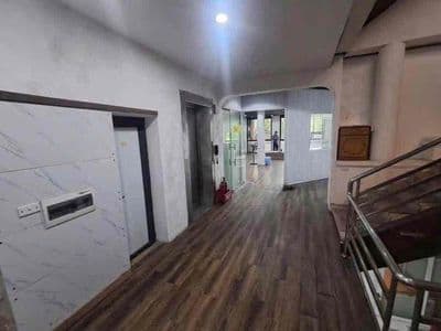 NGUYỄN SƠN - NGUYỄN VĂN CỪ - cho thuê mặt bằng kinh doanh