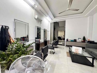 Cho thuê nhà 3 tầng ngay đường Ngô Thị Sĩ , 4 phòng , ngang 5m