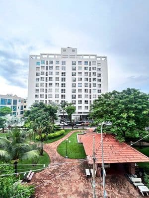 Chung cư 52 P5 Q8 2PN 62,4m2 thang máy shr ngay TTHC Q8 hỗ trợ NH