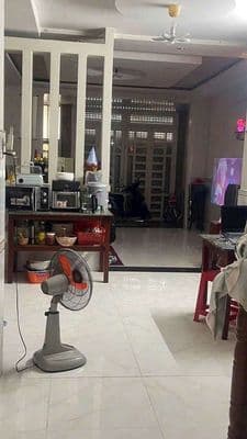 Nhà gần trường học Nguyễn Thị Nuôi - Tô Ký