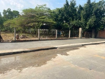 Bán đất 1561 m2 đường bảy tấn - sát dự án khu đô thị hưng long