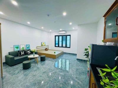 Nhỉnh 4tr, CCMN Kim Giang, thang máy, ban công, ngõ oto tránh, 40m2